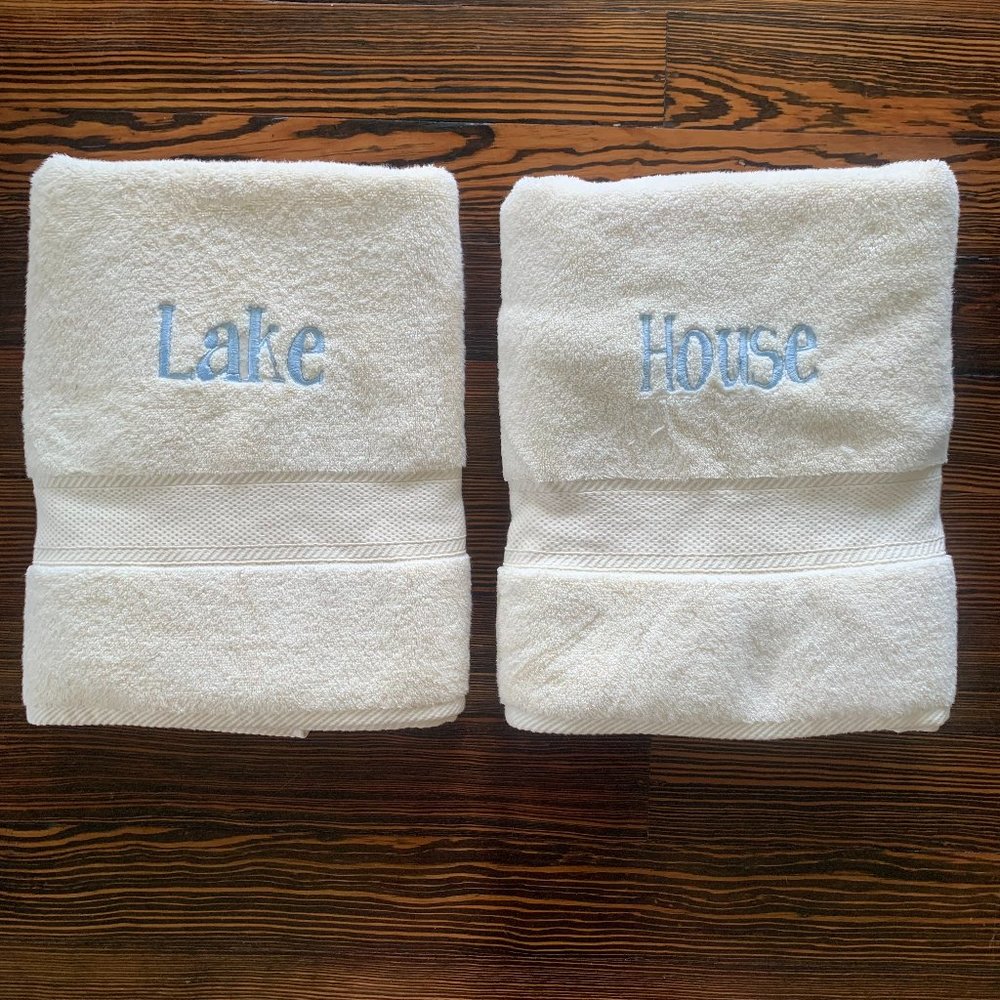 Lake House Embroidered Bath Towel Set, Cream/Blue